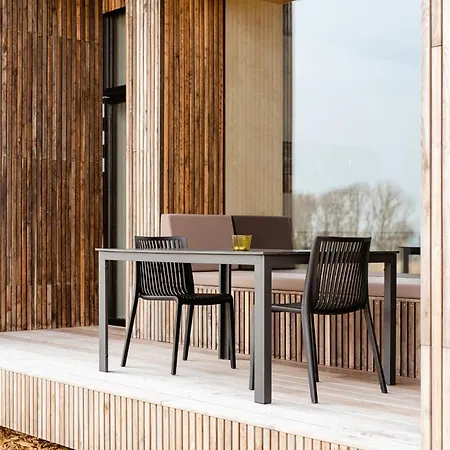 בית נופש Danish Design By Helnaes' Edge