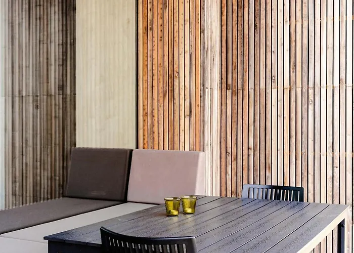 Danish Design By Helnaes' Edge * Ebberup